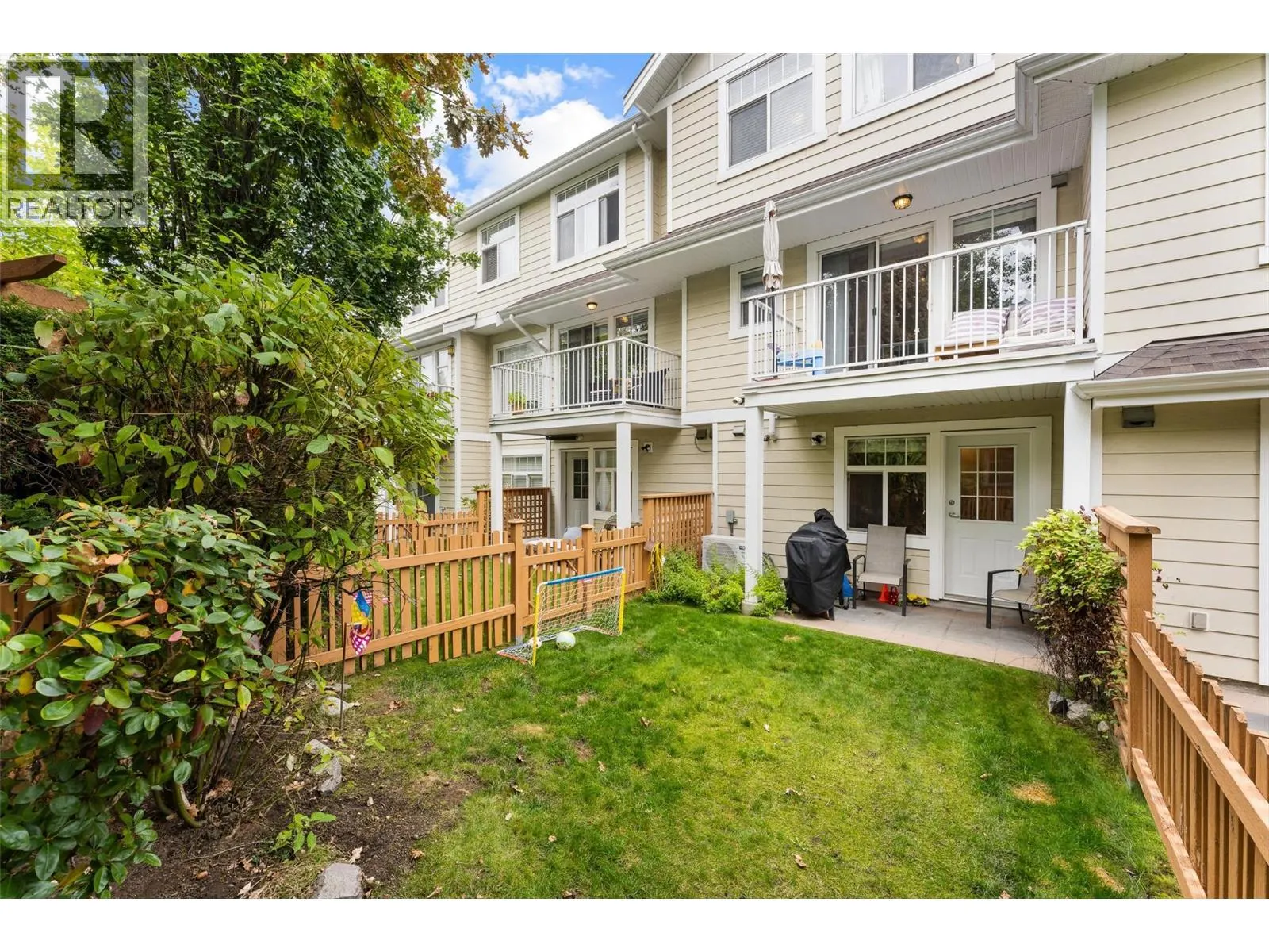 1853 Parkview Crescent Unit# 26