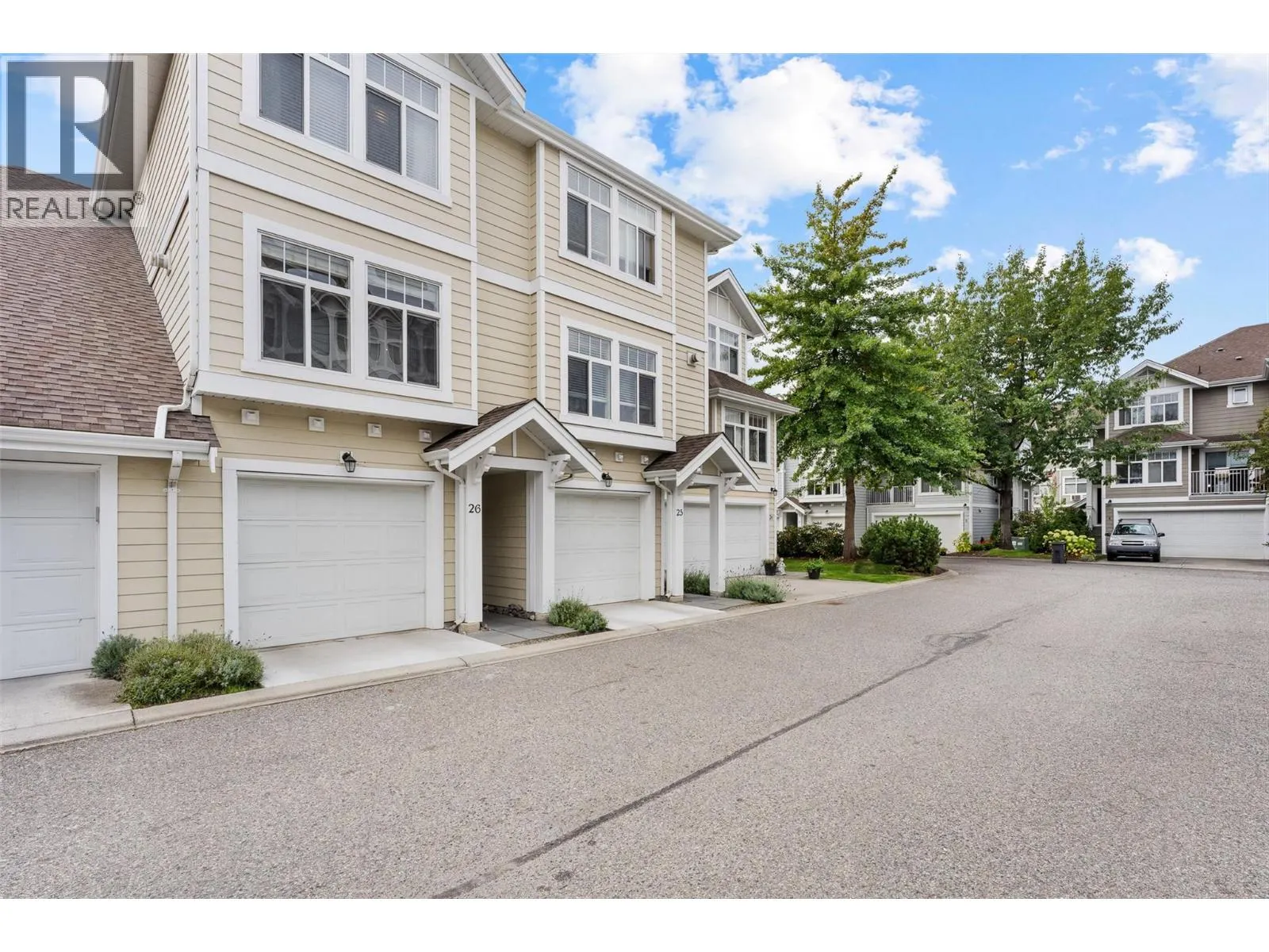 1853 Parkview Crescent Unit# 26