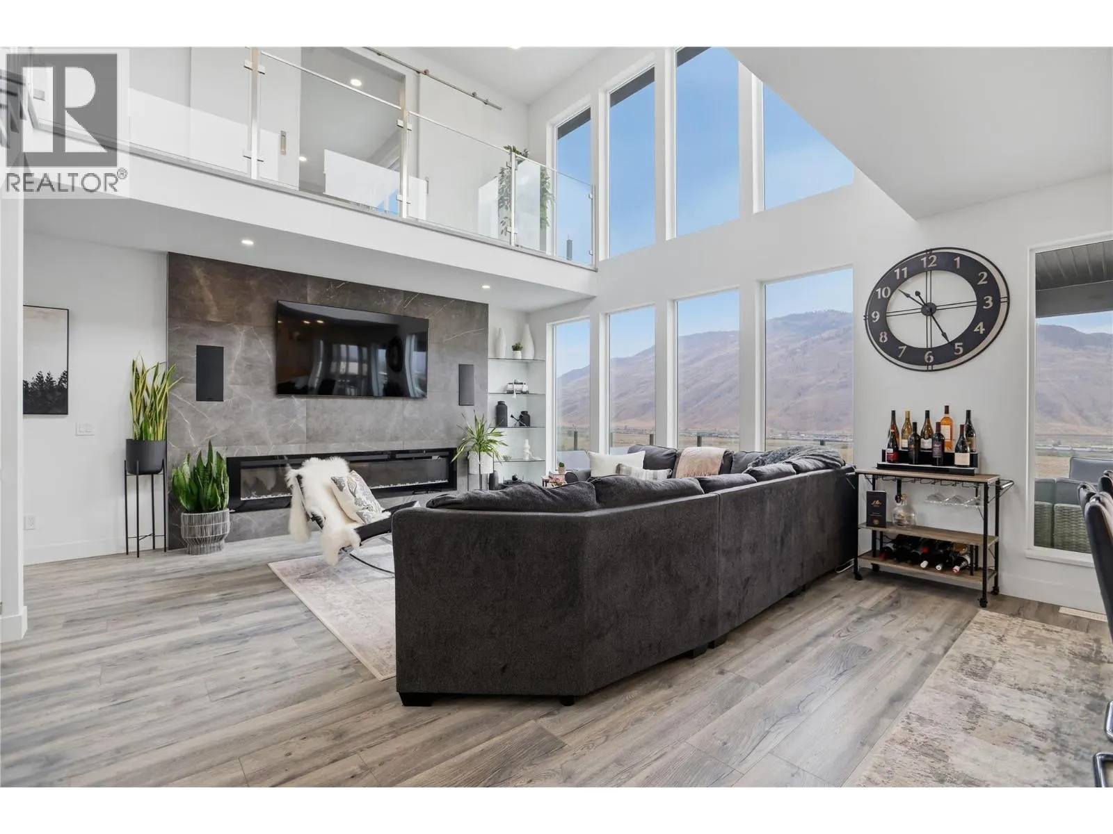 848 Cantle Drive