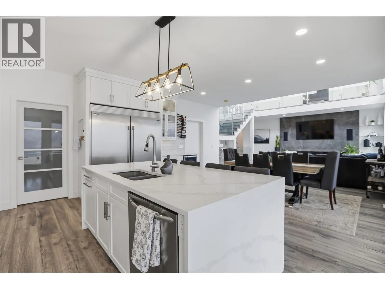 848 Cantle Drive