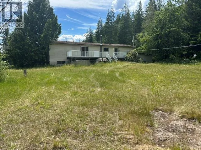4780 Twin Bays Road