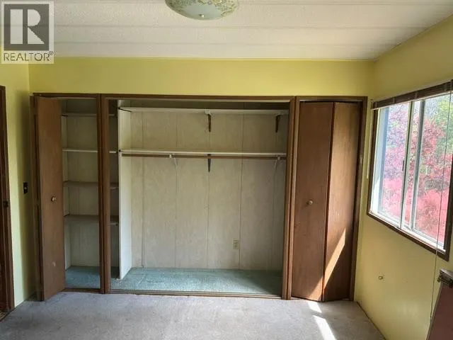 4780 Twin Bays Road