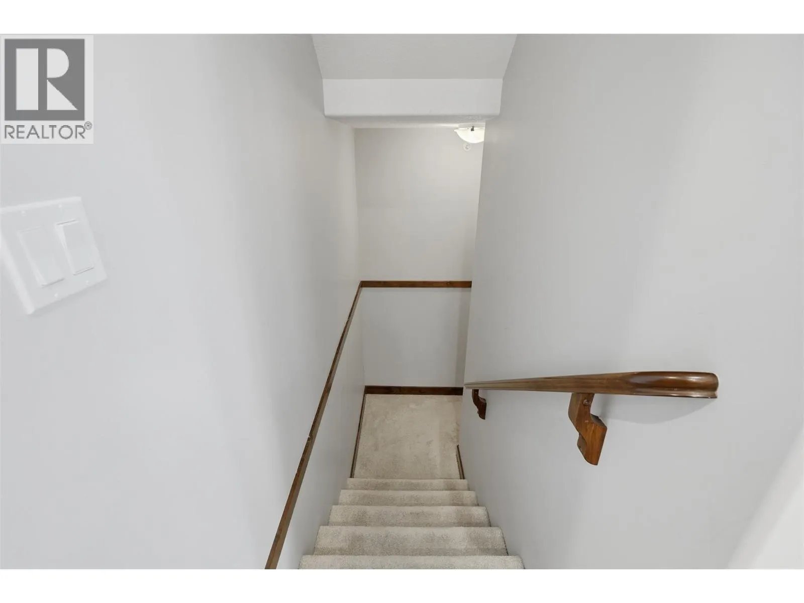 6015 Valley Drive Unit# 40