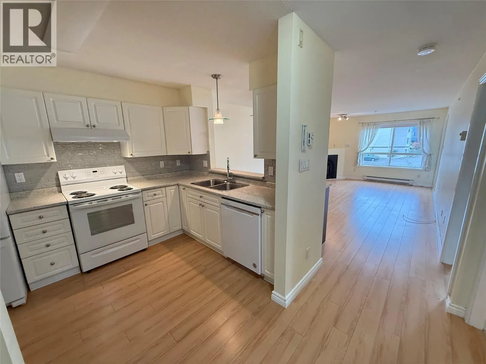 1120 Hugh Allan Drive Unit# 314