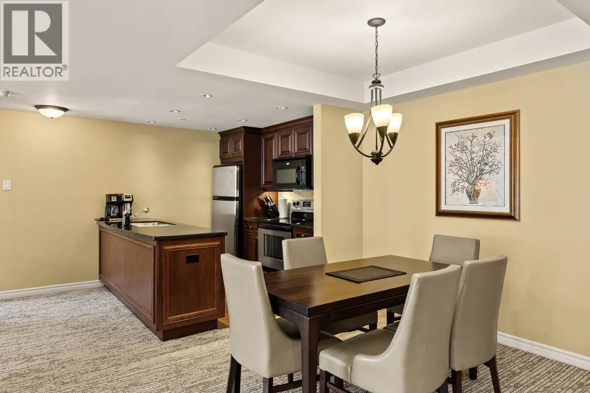 3250 VILLAGE Way Unit# 1305B