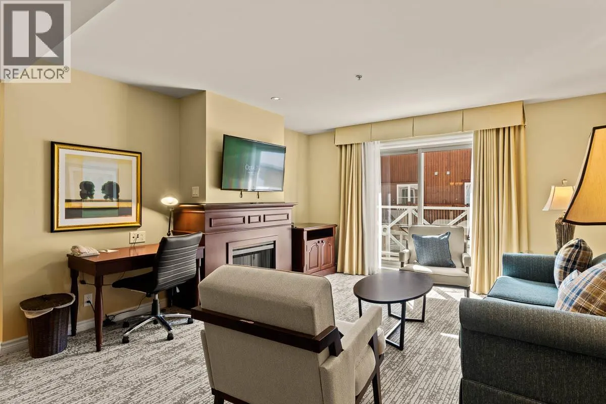 3250 VILLAGE Way Unit# 1305B