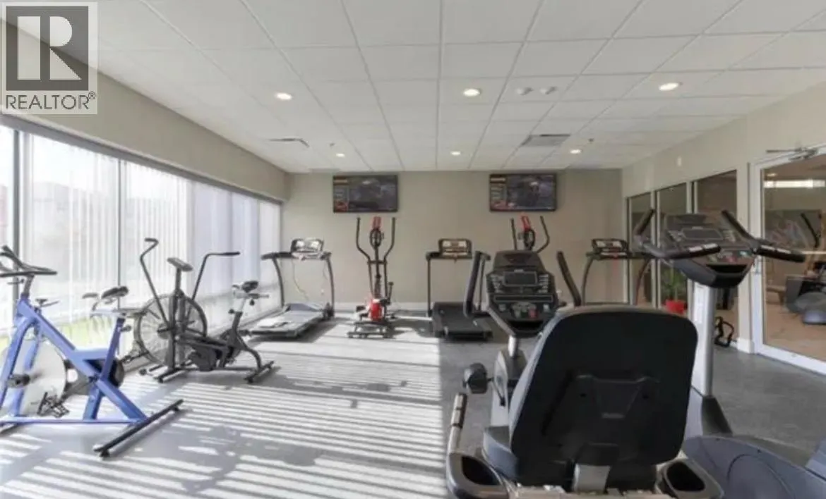 925 Leon Avenue Unit# 408