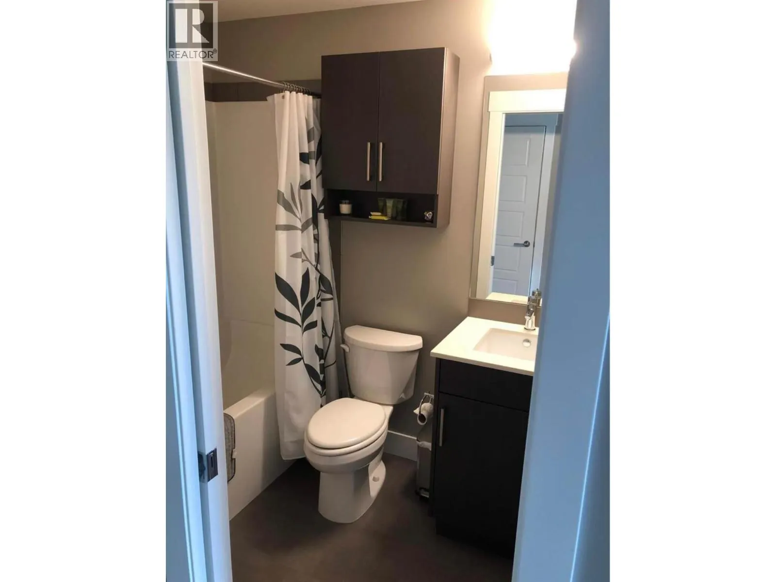 925 Leon Avenue Unit# 408