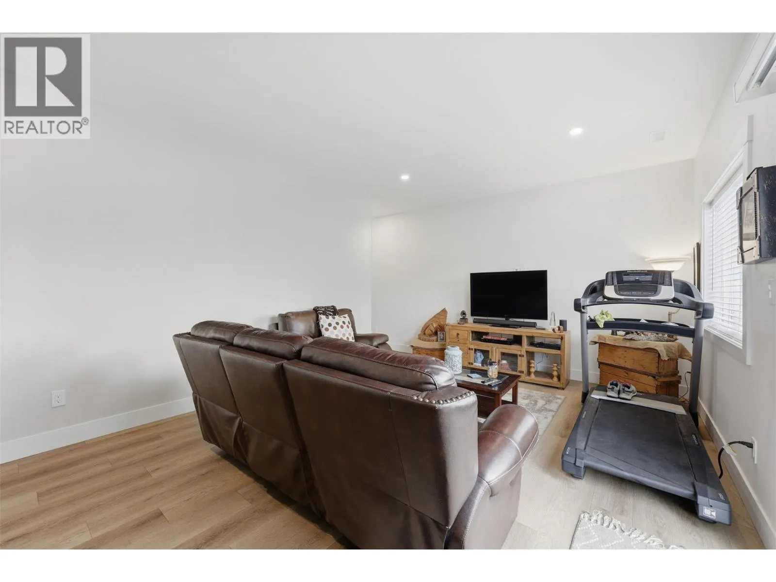 1900 ORD Road Unit# 15