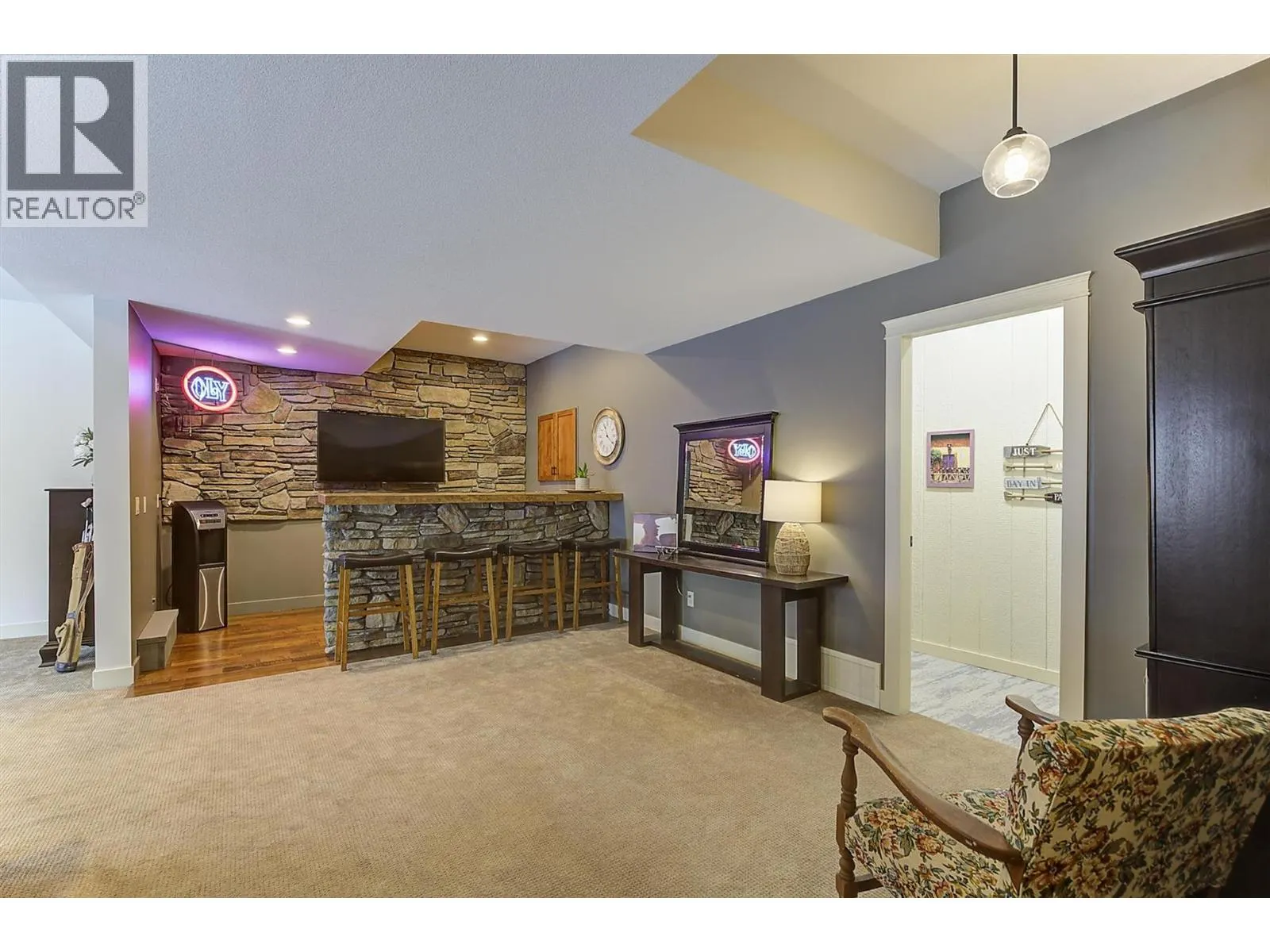 12931 East Ridge Drive