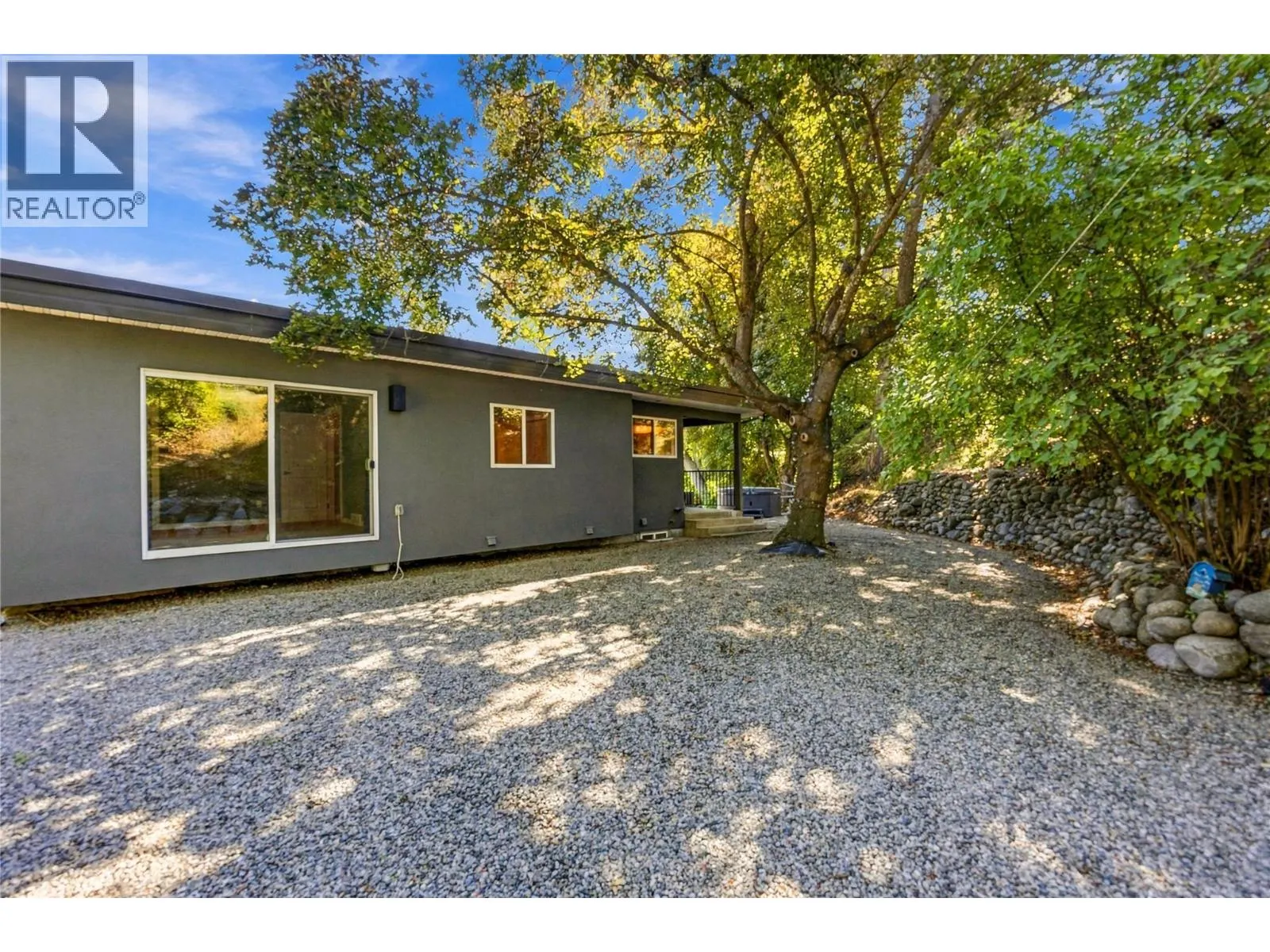 220 West Bench Drive