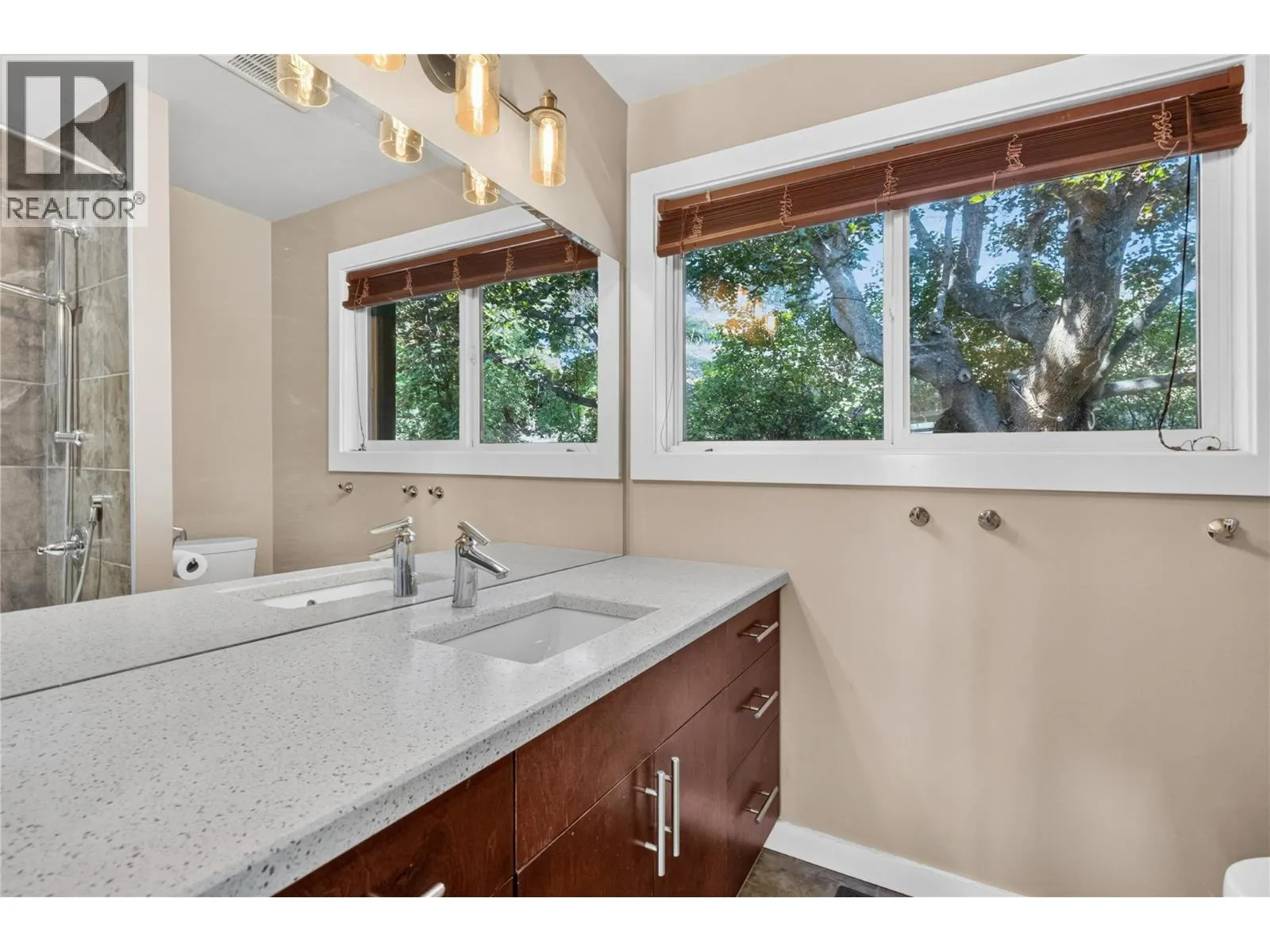 220 West Bench Drive