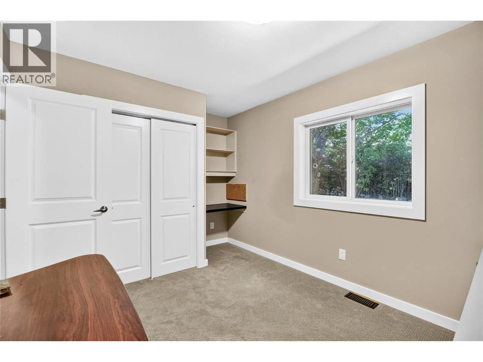 220 West Bench Drive