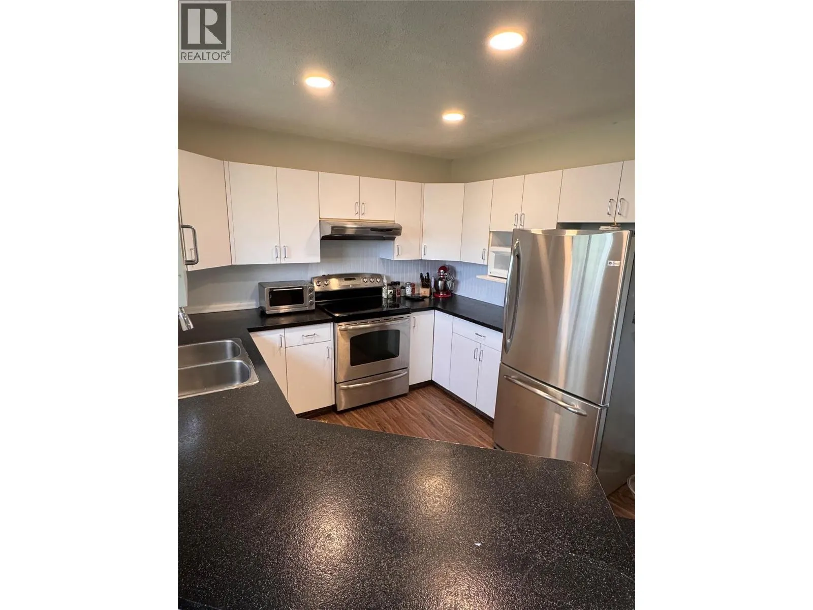 3764 Creamery Road