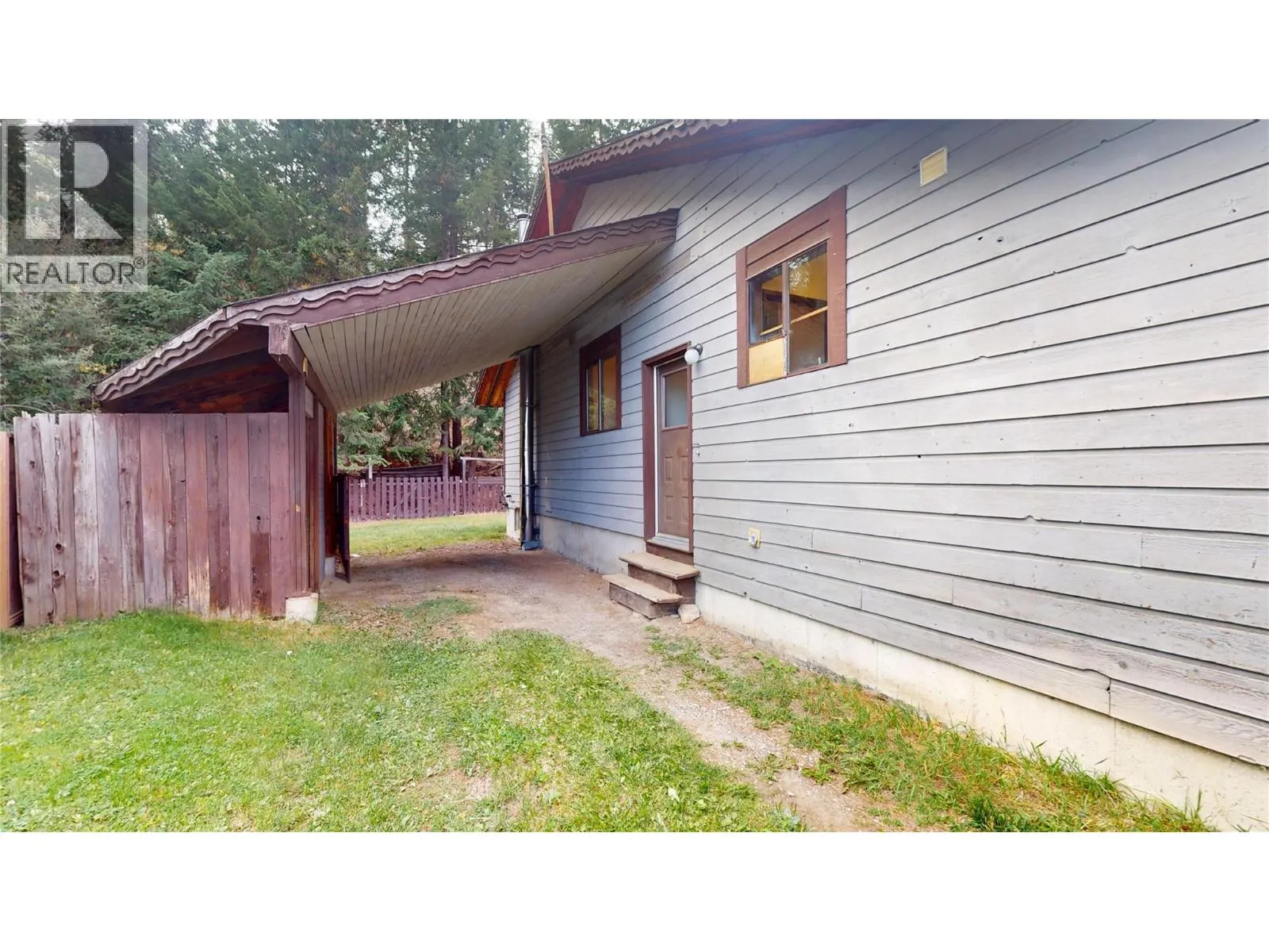 281 Kimbrook Crescent