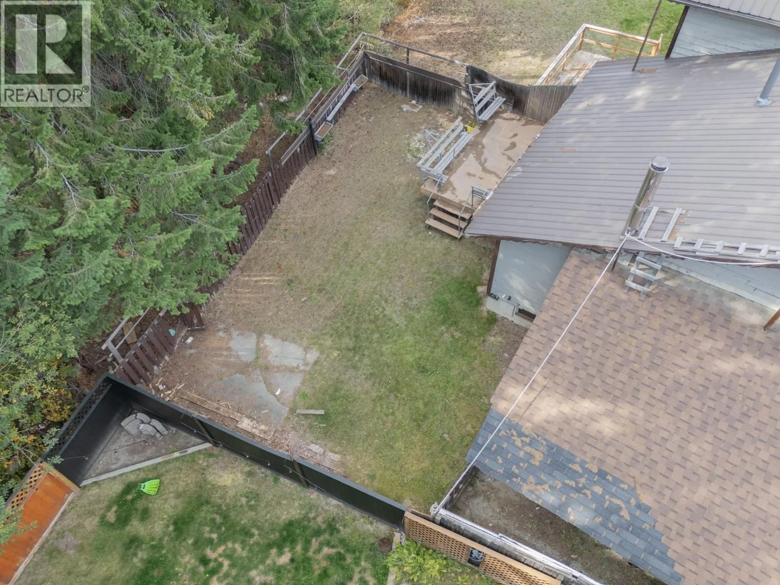 281 Kimbrook Crescent