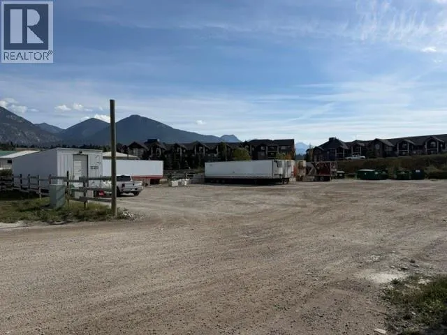 401 Laurier Street