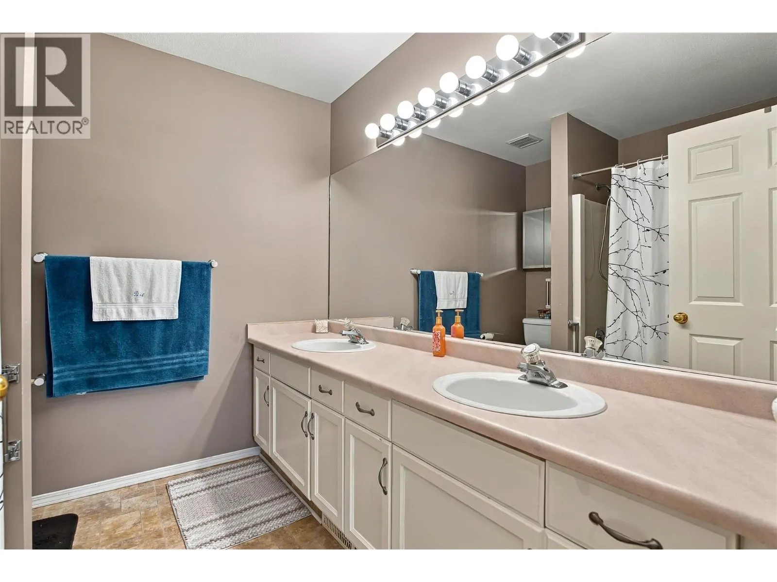 1874 Parkview Crescent Unit# 32 Lot# 32