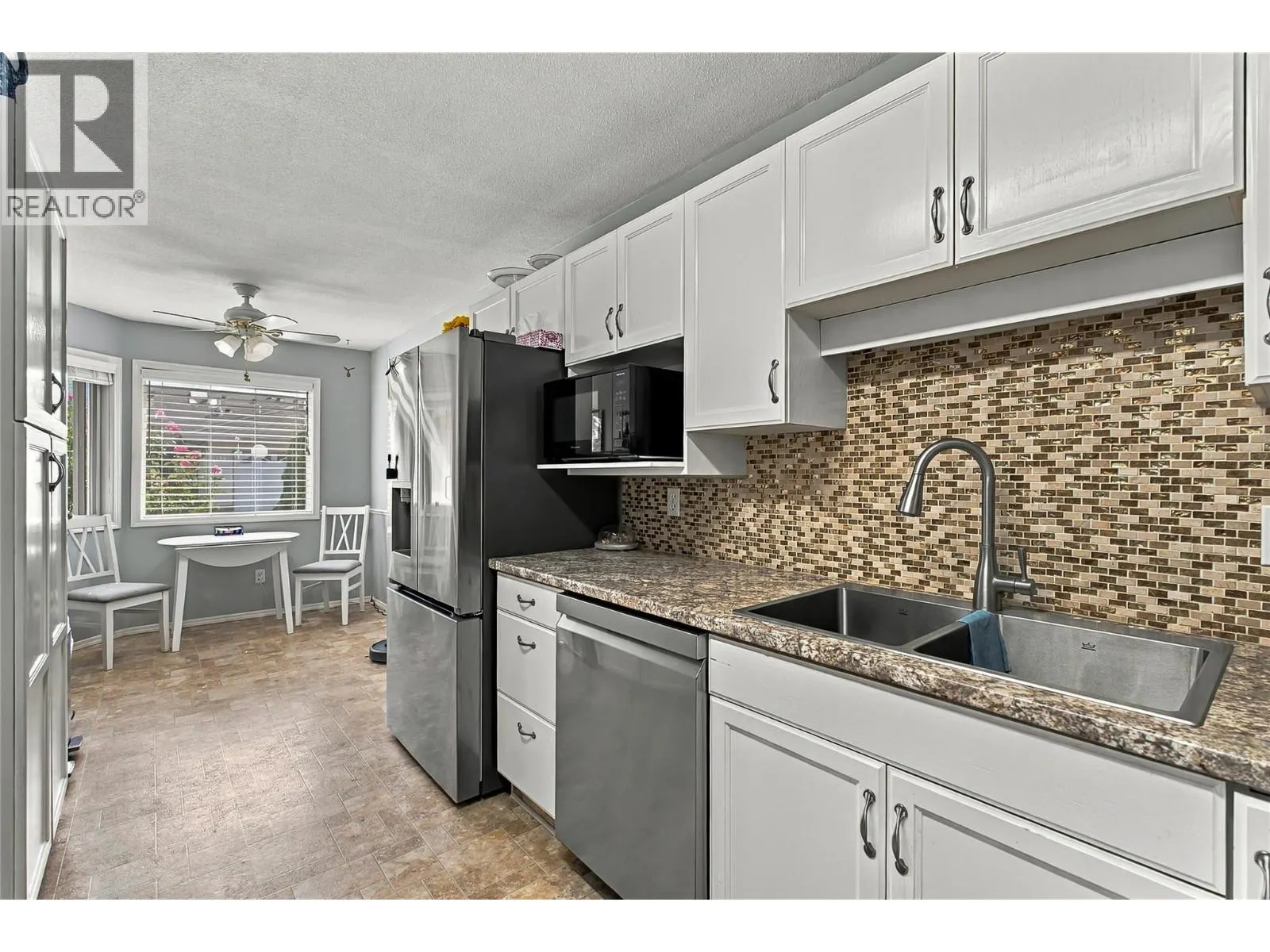1874 Parkview Crescent Unit# 32 Lot# 32