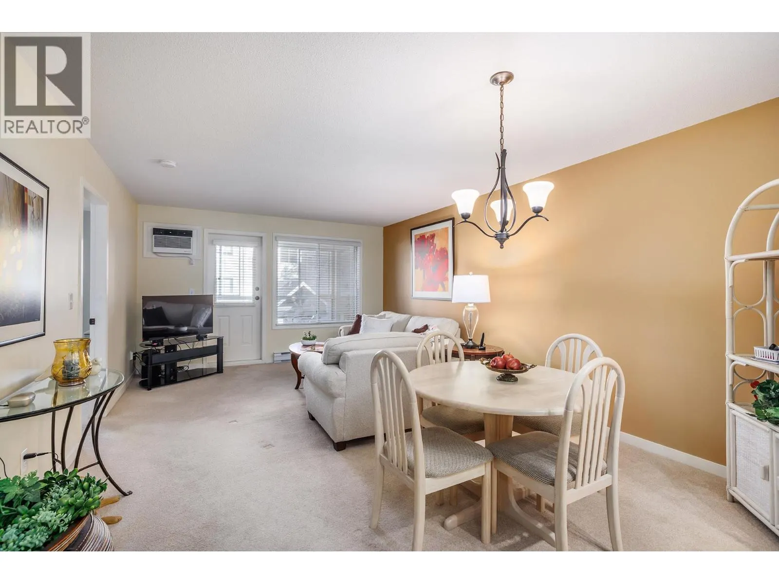 920 Glenwood Avenue Unit# 111