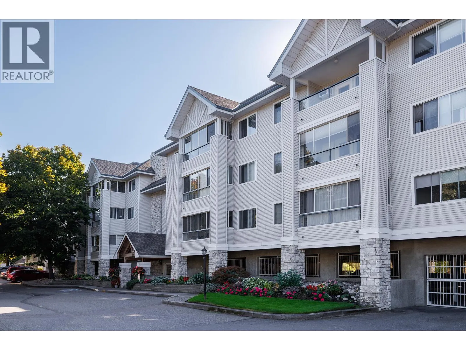 920 Glenwood Avenue Unit# 111