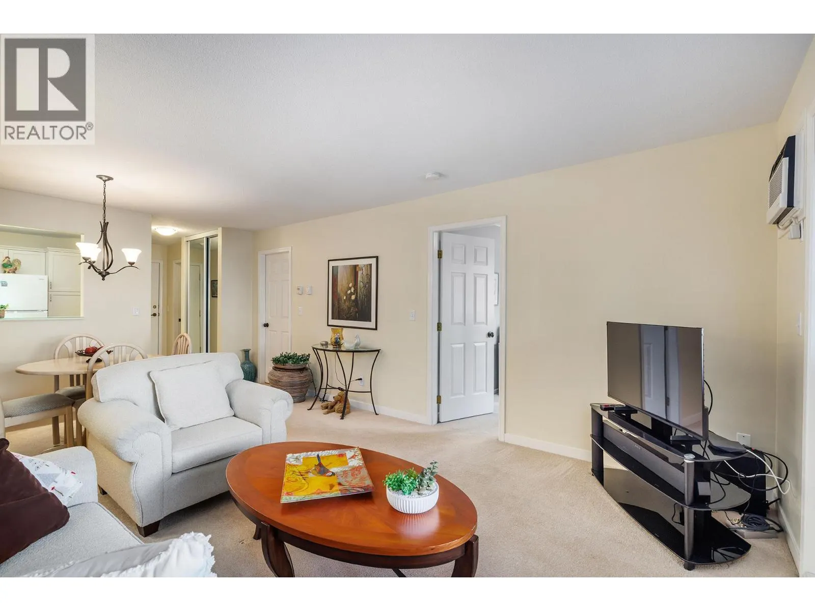920 Glenwood Avenue Unit# 111