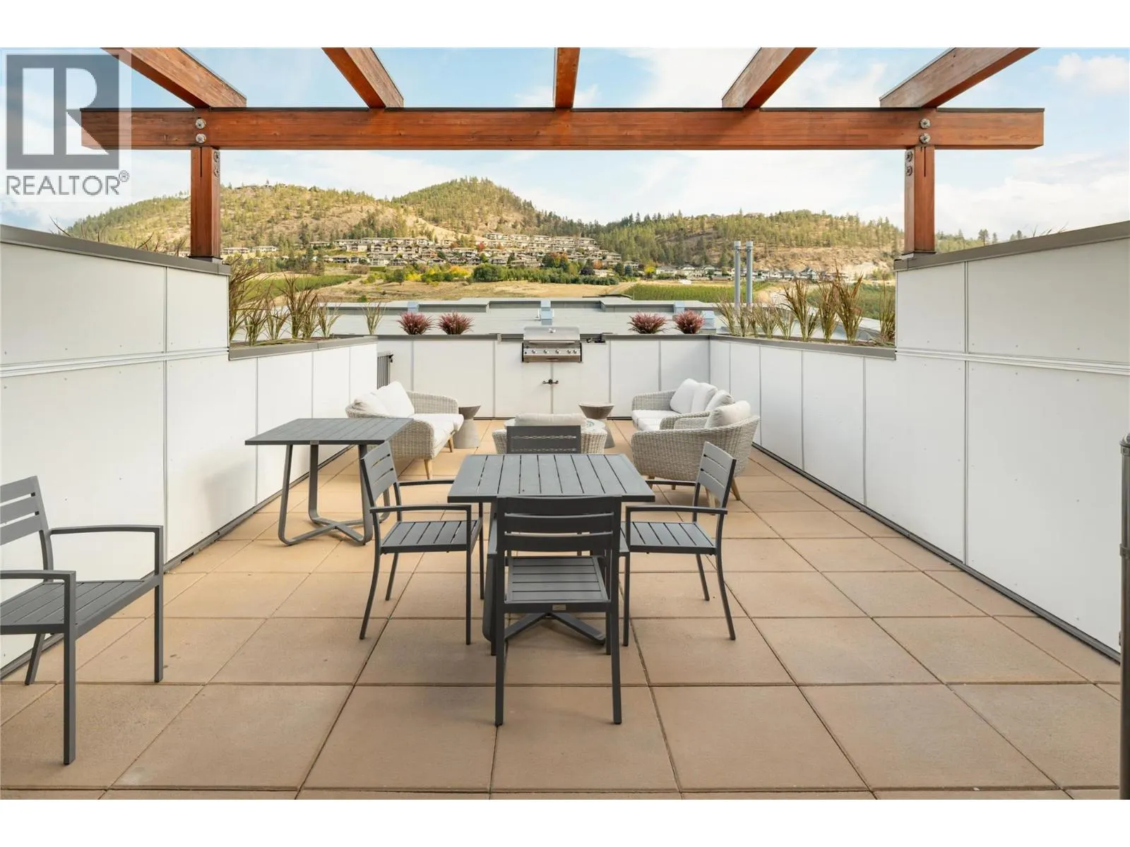 722 Valley Road Unit# 402