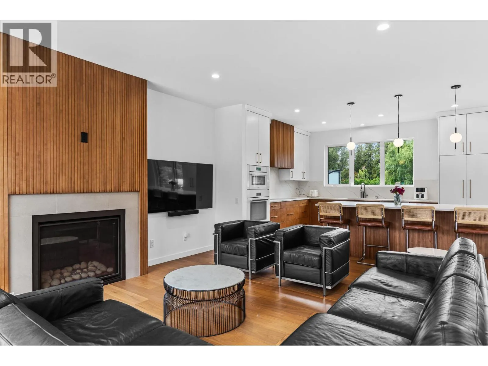 624 Bonjou Road