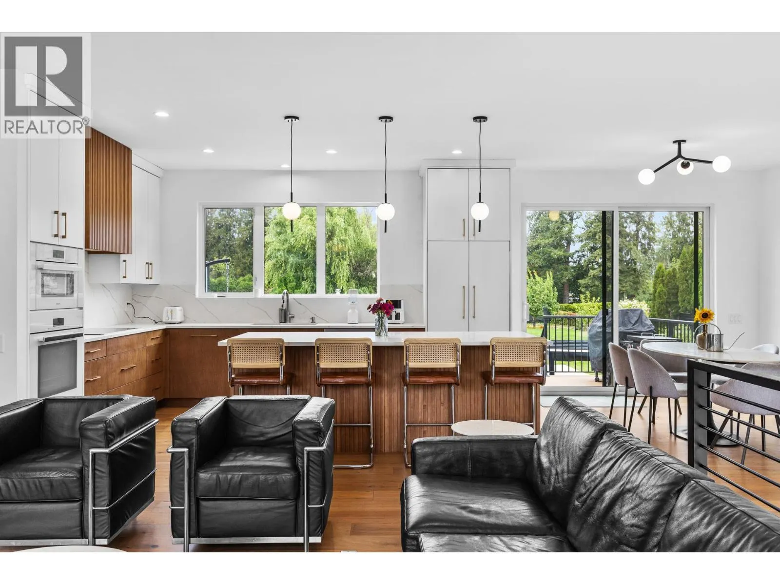 624 Bonjou Road