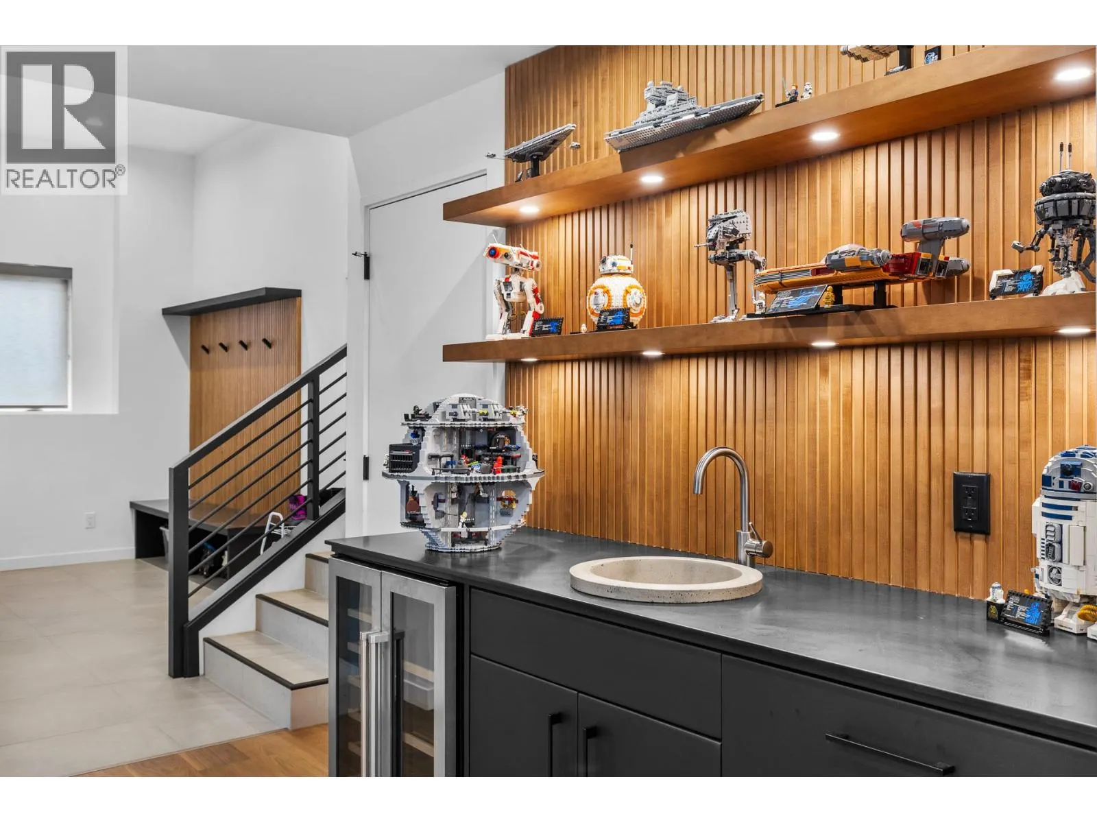 624 Bonjou Road