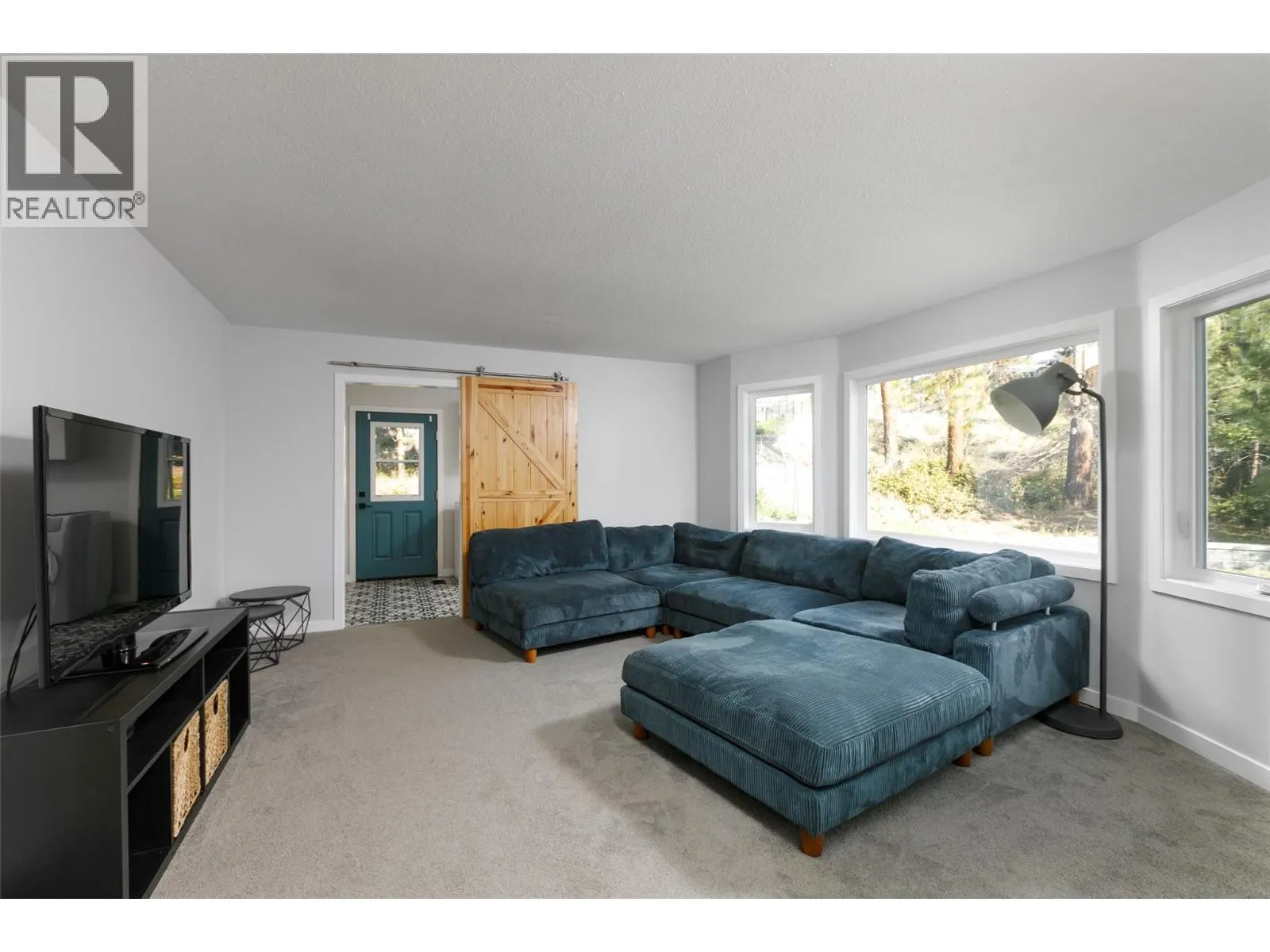 1489 Bear Creek Road