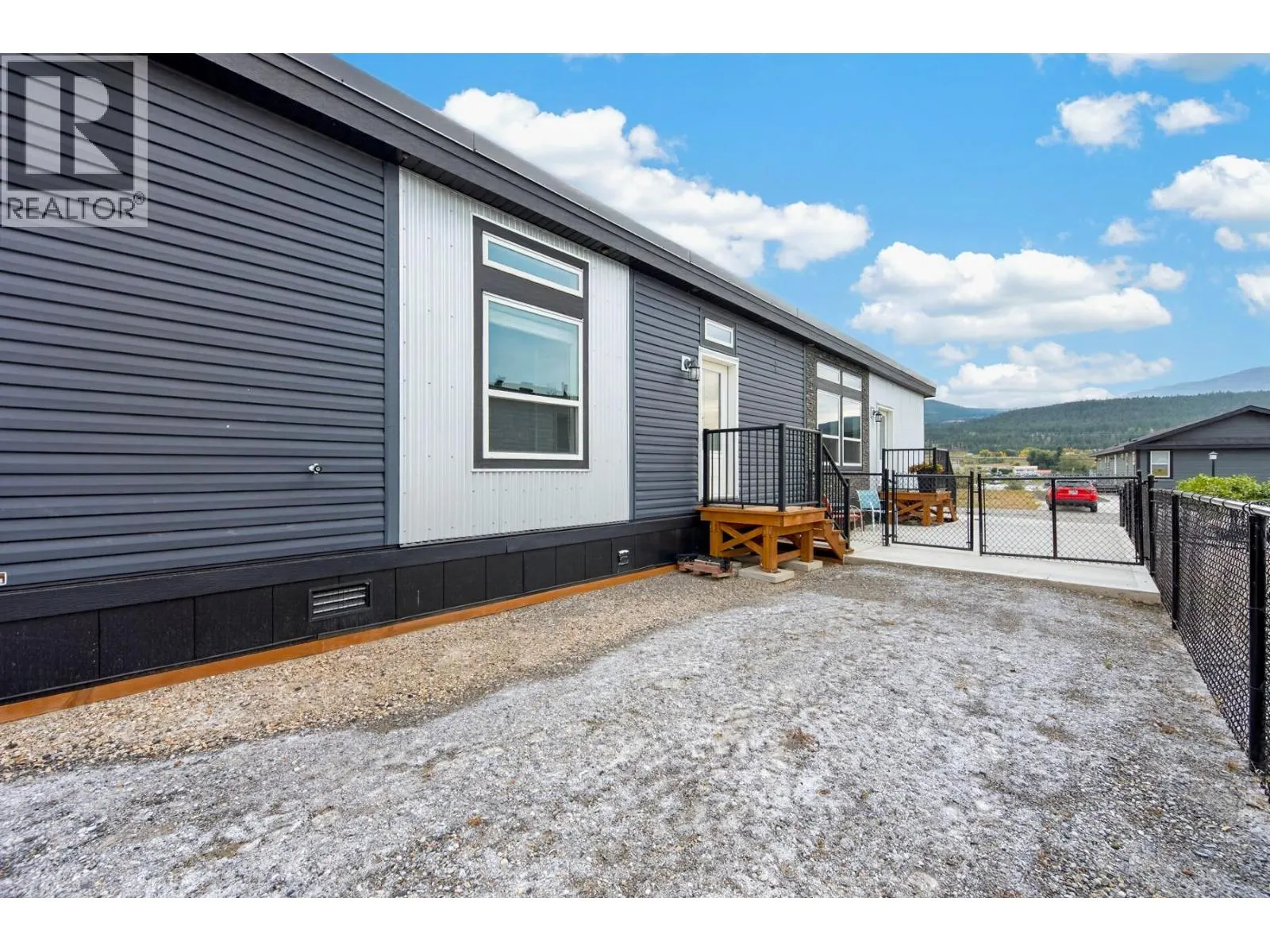 5005 River Road Unit# 116