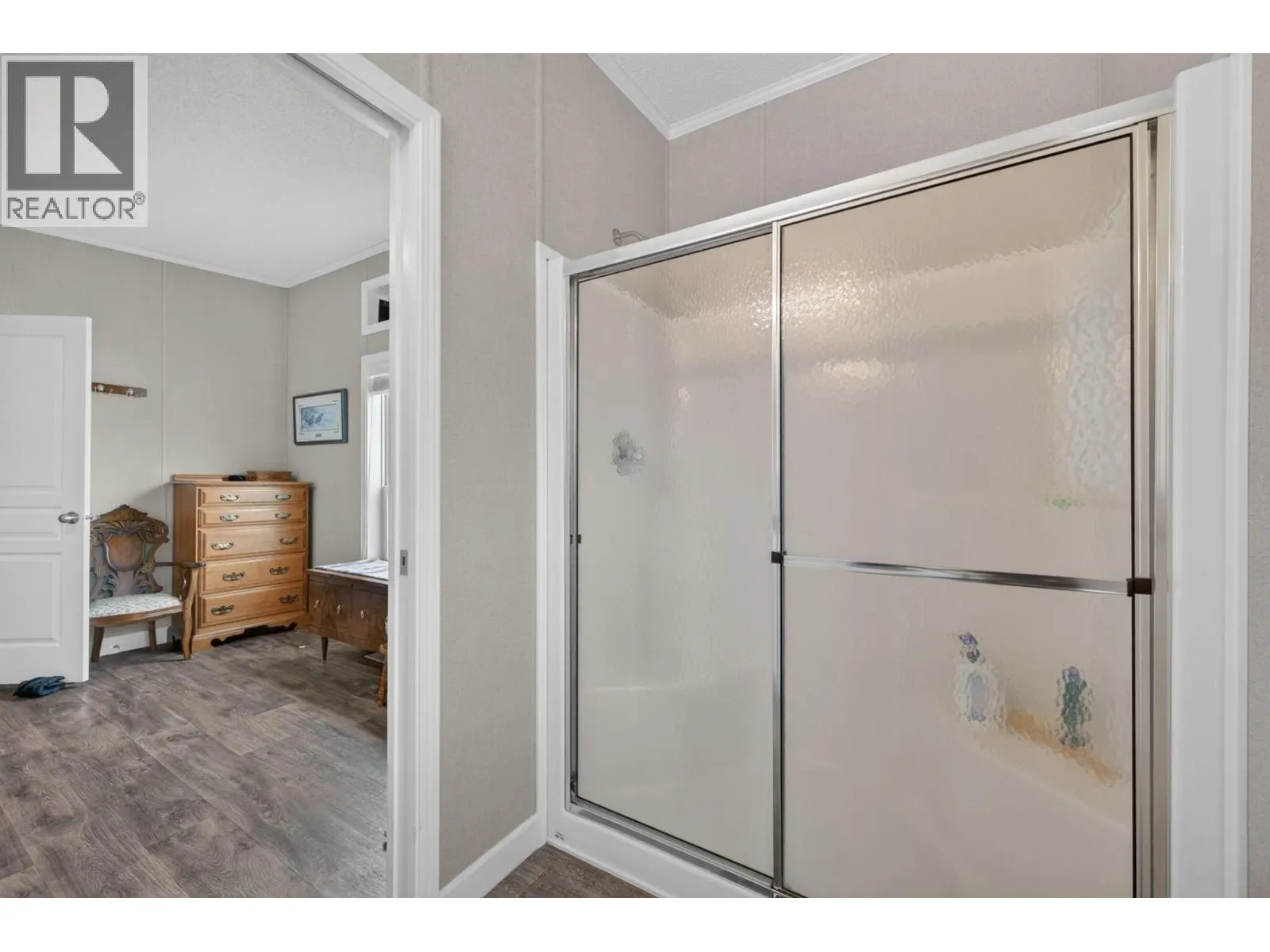 5005 River Road Unit# 116