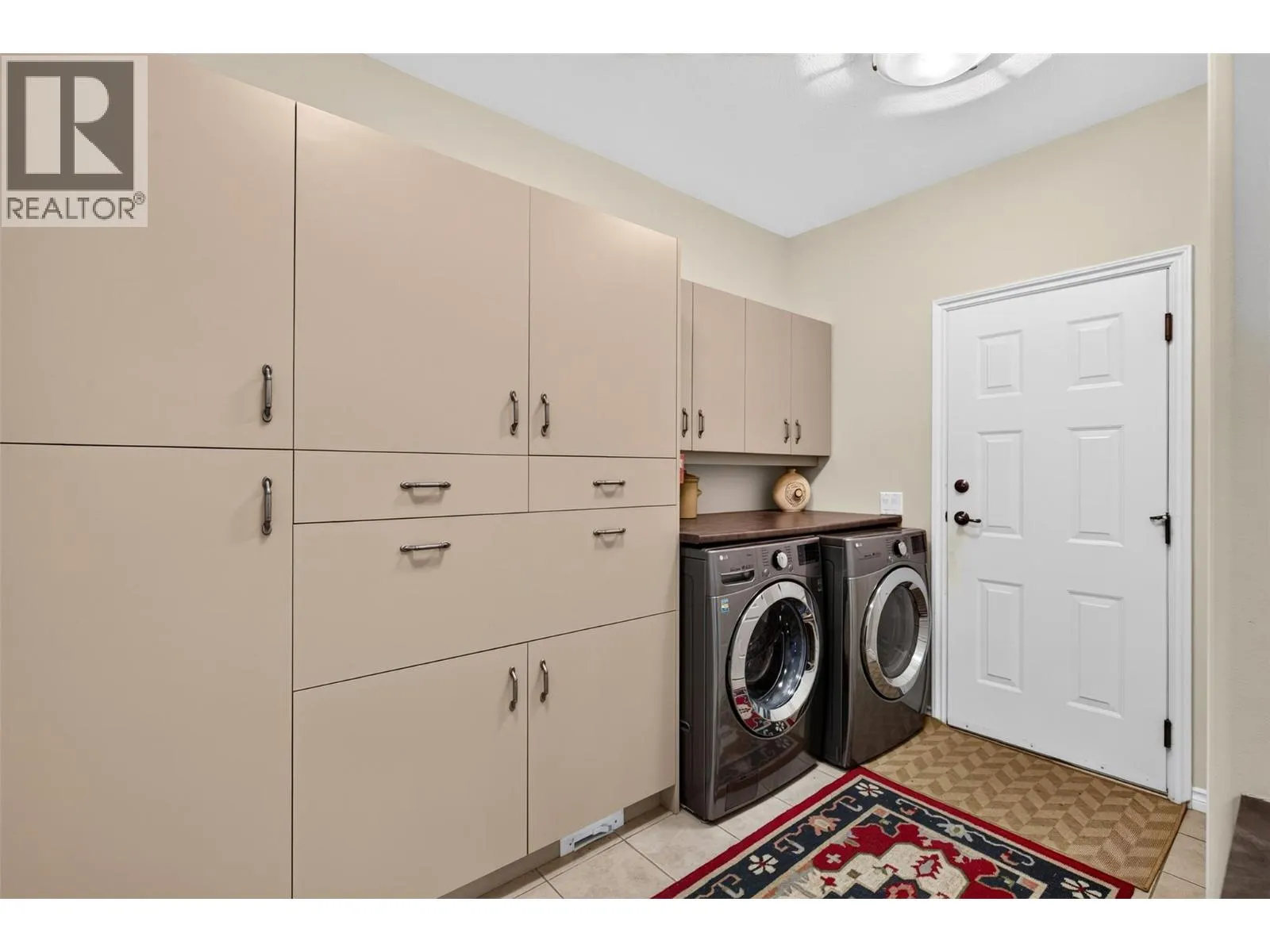 3800 Gallaghers Pinnacle Way Unit# 21