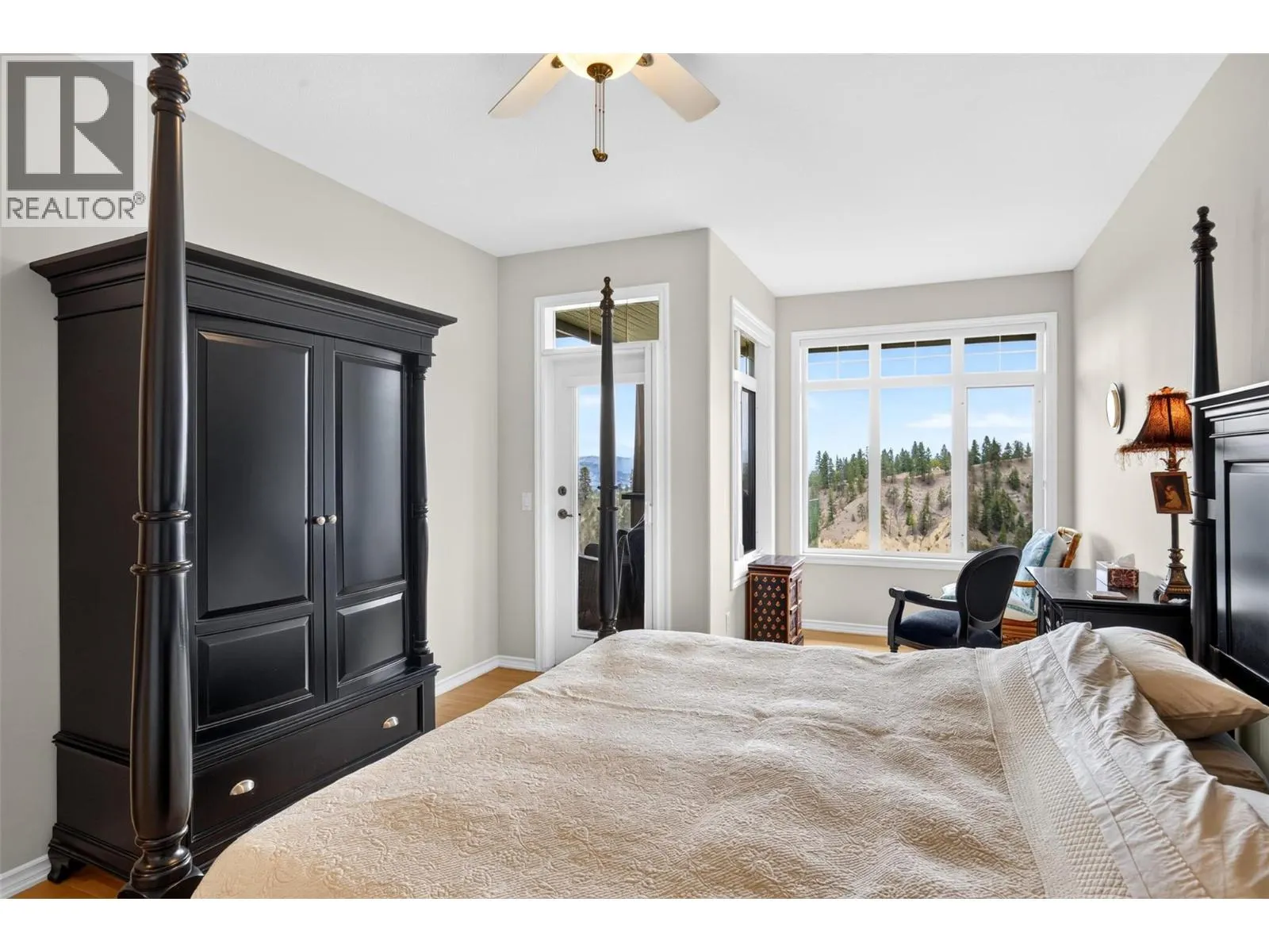 3800 Gallaghers Pinnacle Way Unit# 21