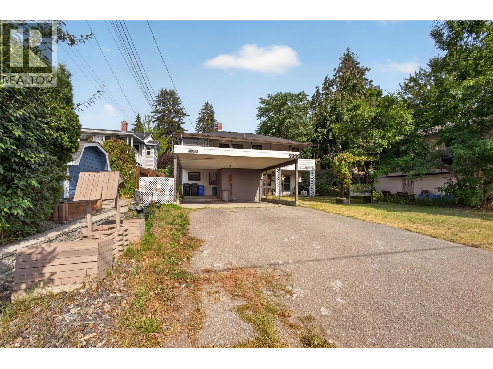 3302 Pleasant Valley Road
