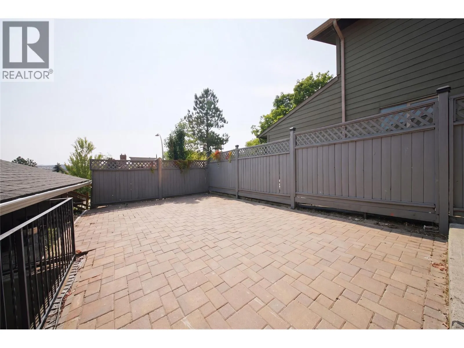 593 Braemar Drive