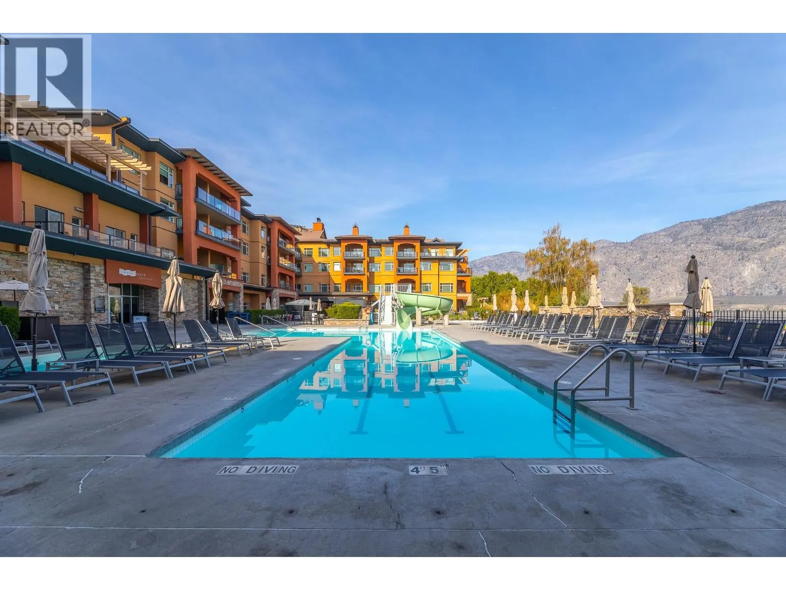 15 PARK Place Unit# 209