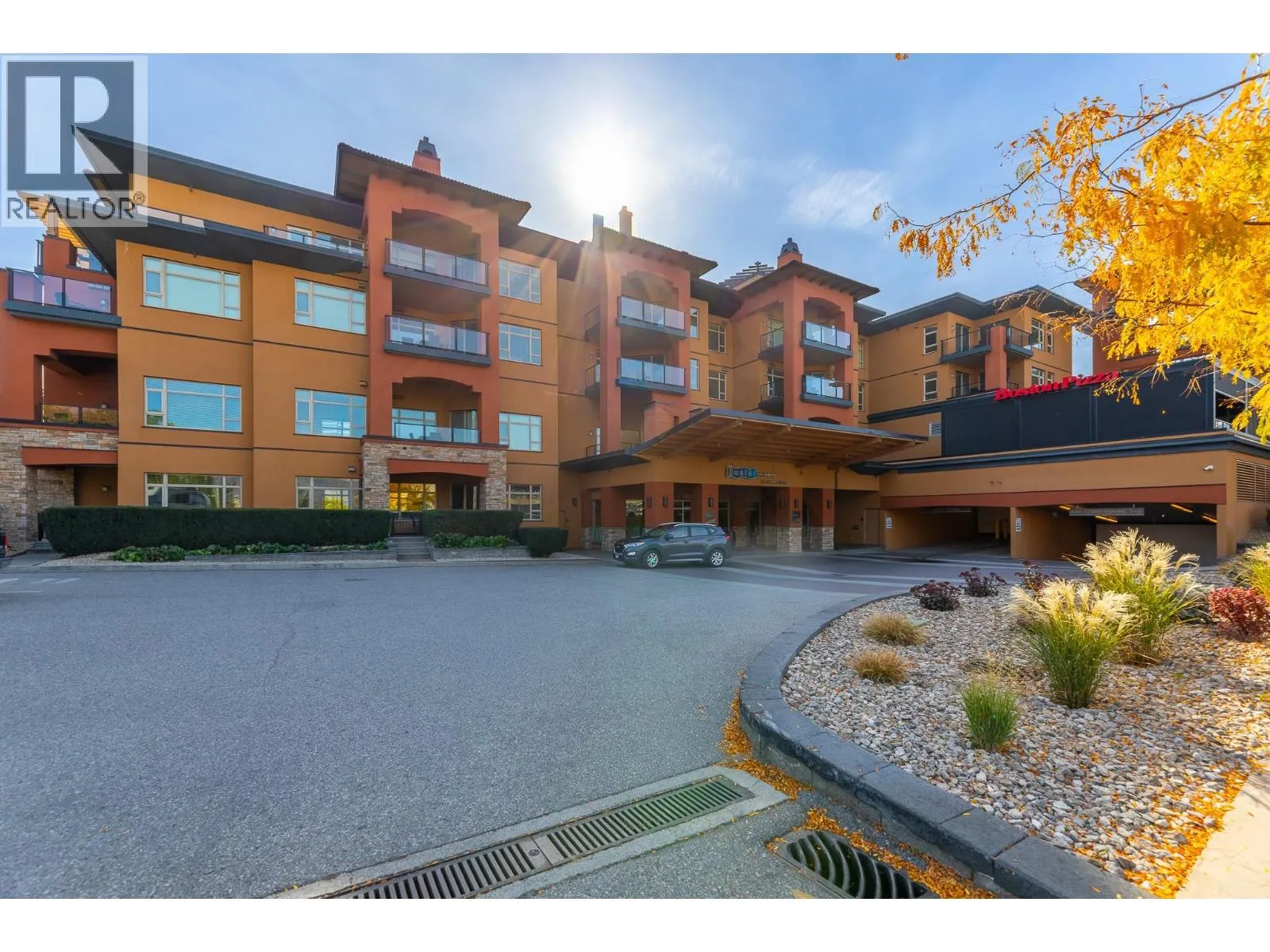 15 PARK Place Unit# 209