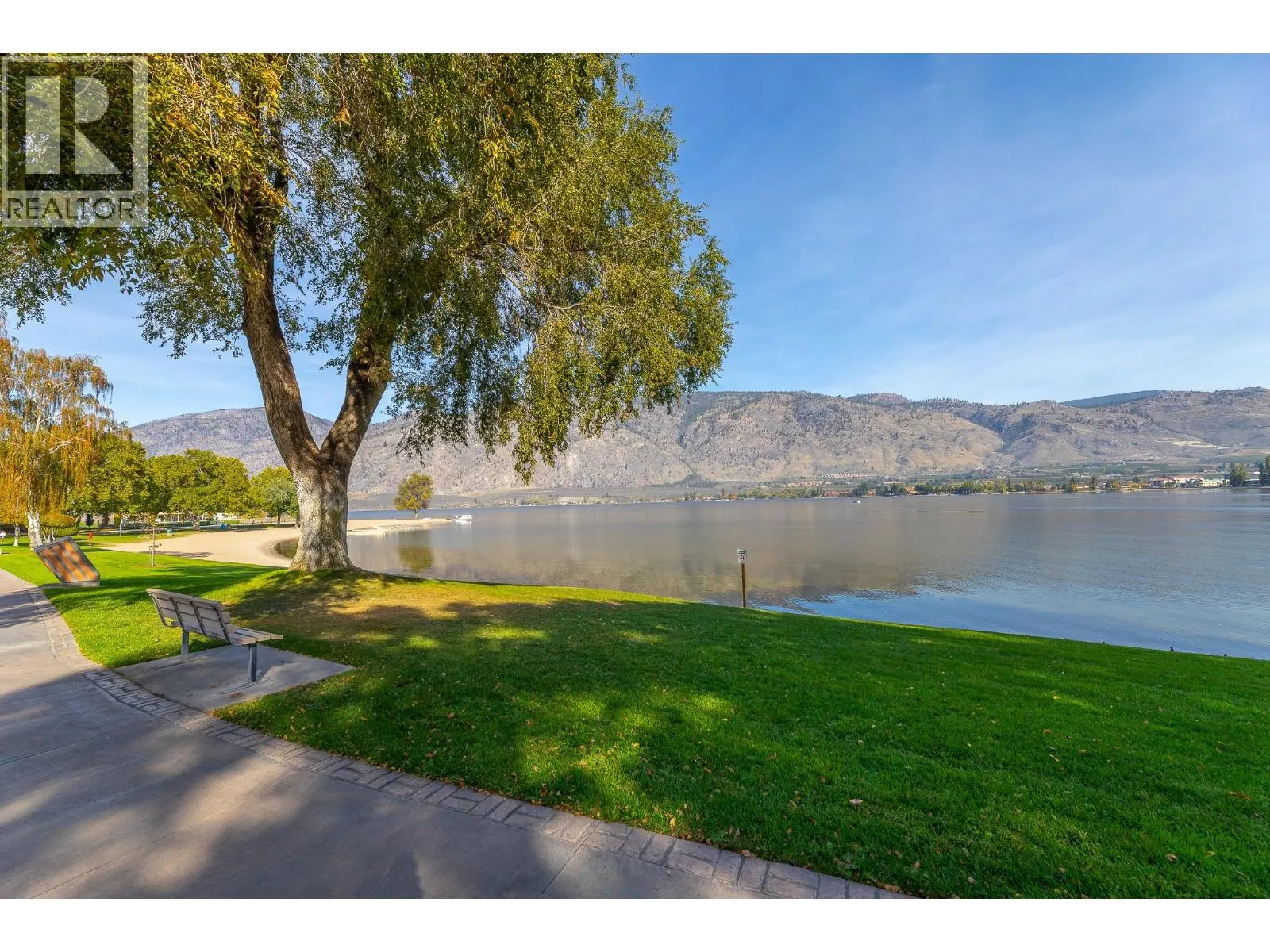 15 PARK Place Unit# 209