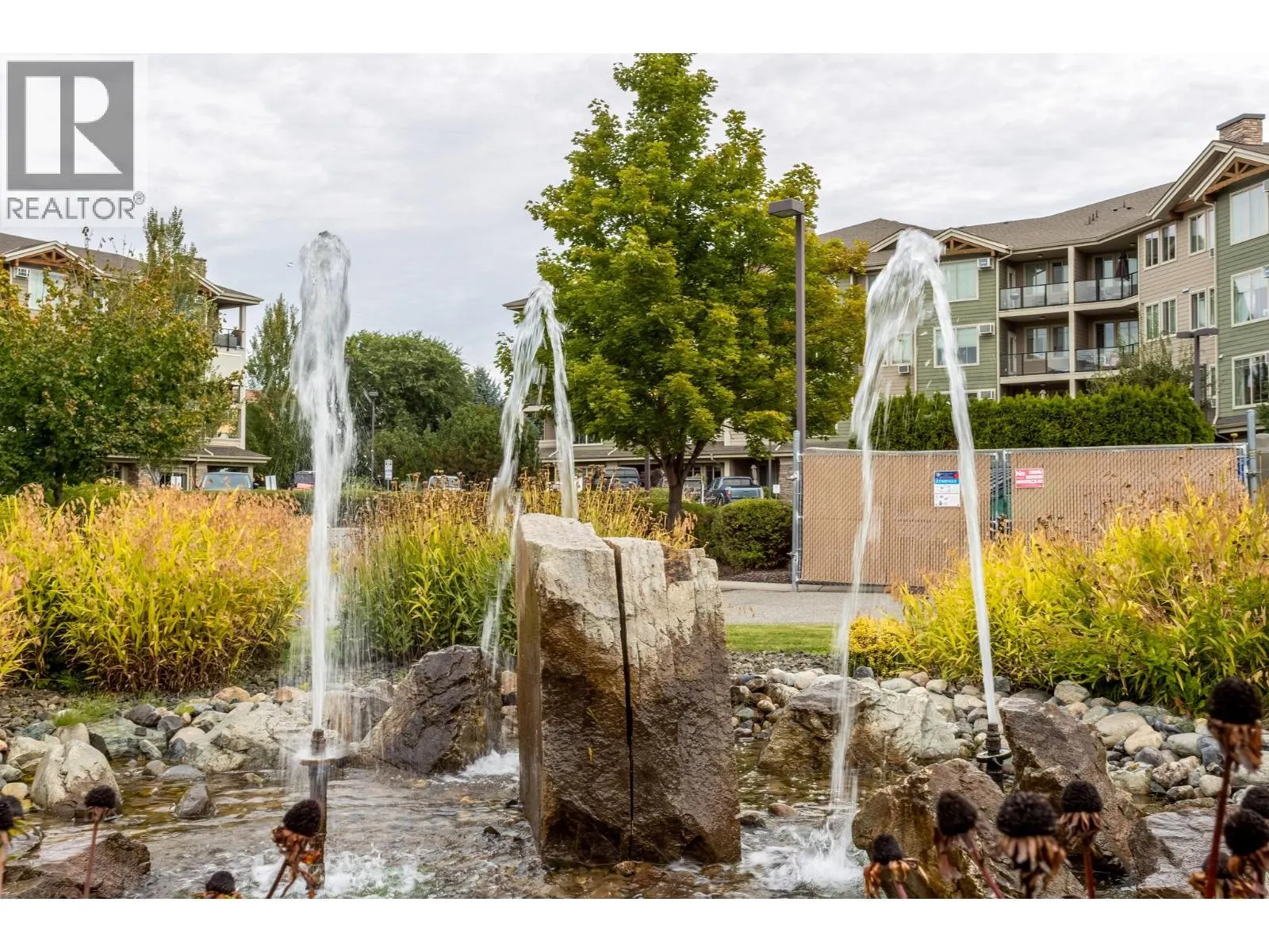 3733 Casorso Road Unit# 104