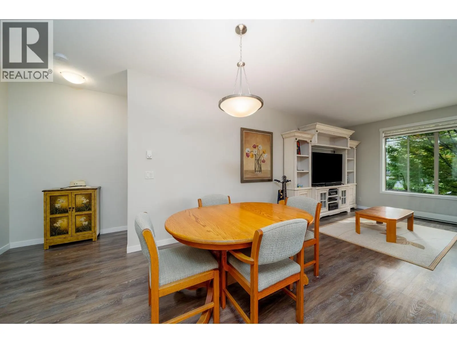 3733 Casorso Road Unit# 104