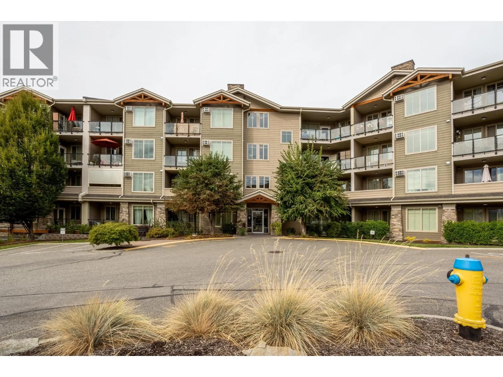 3733 Casorso Road Unit# 104