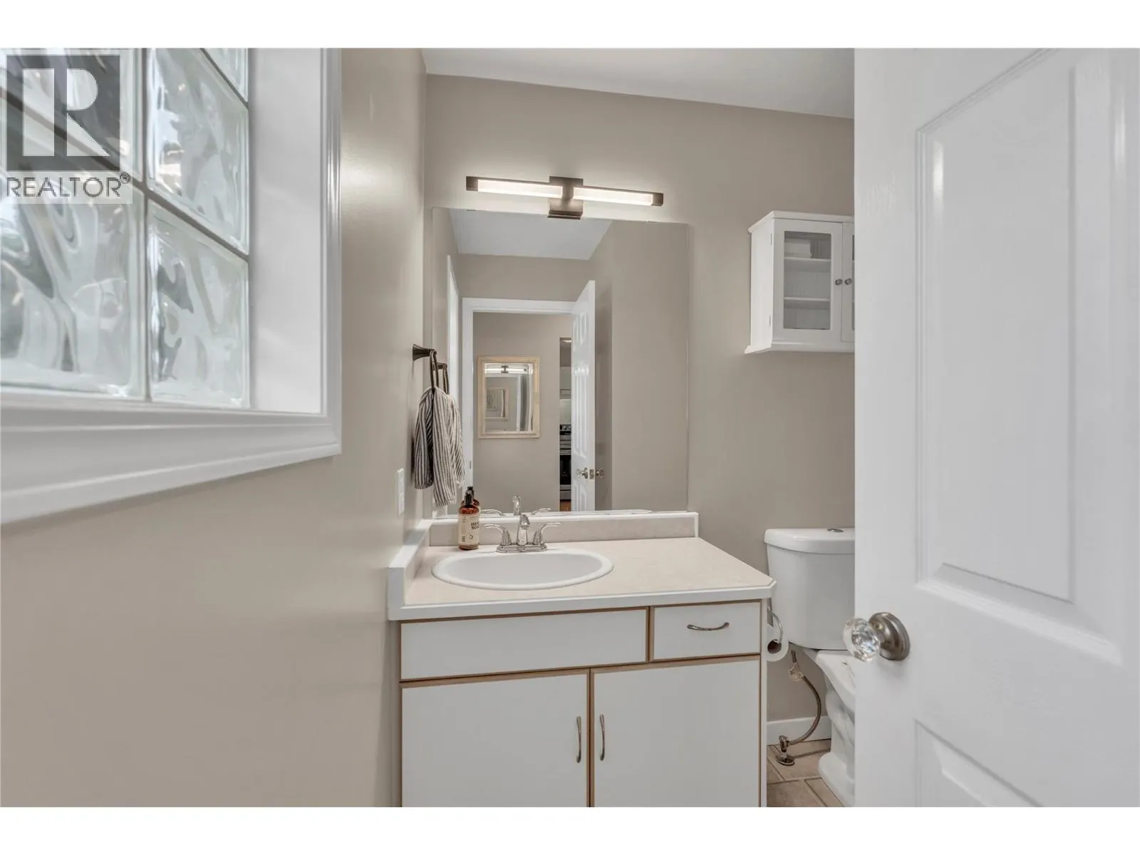 8710 Prairie Valley Road Unit# 4