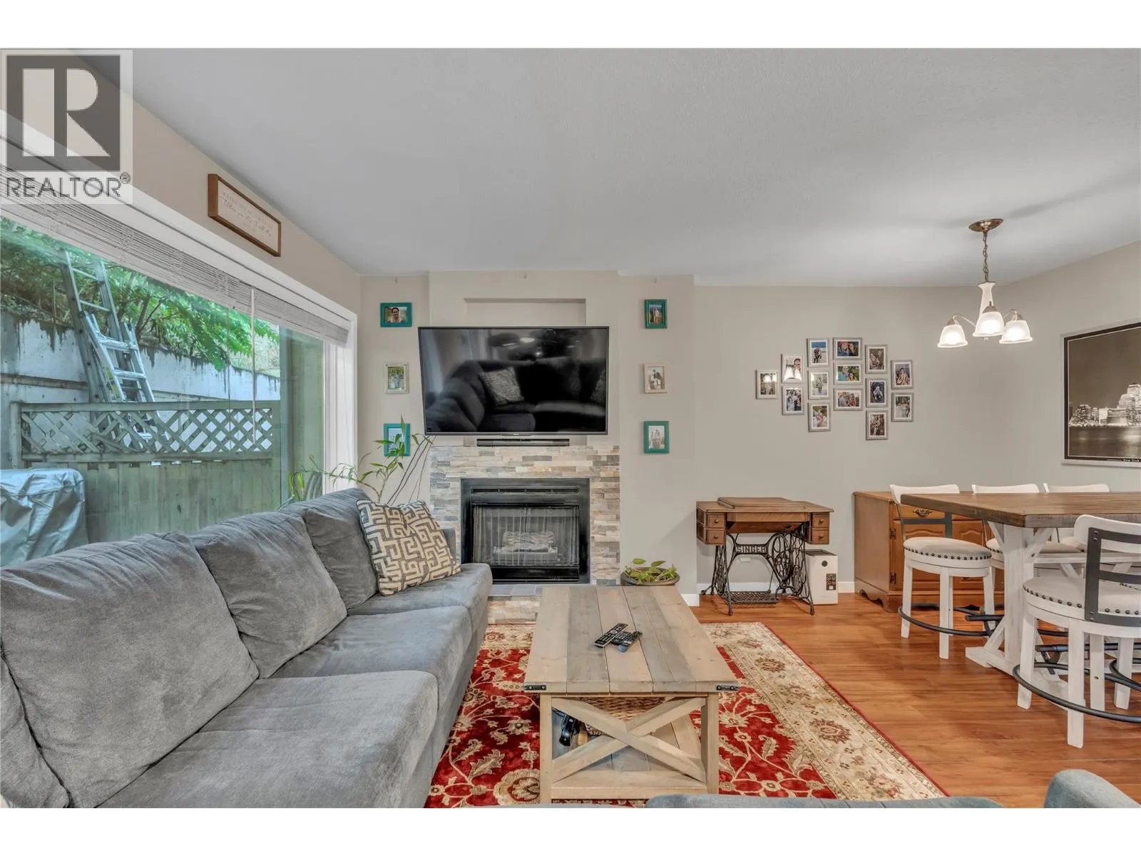 8710 Prairie Valley Road Unit# 4