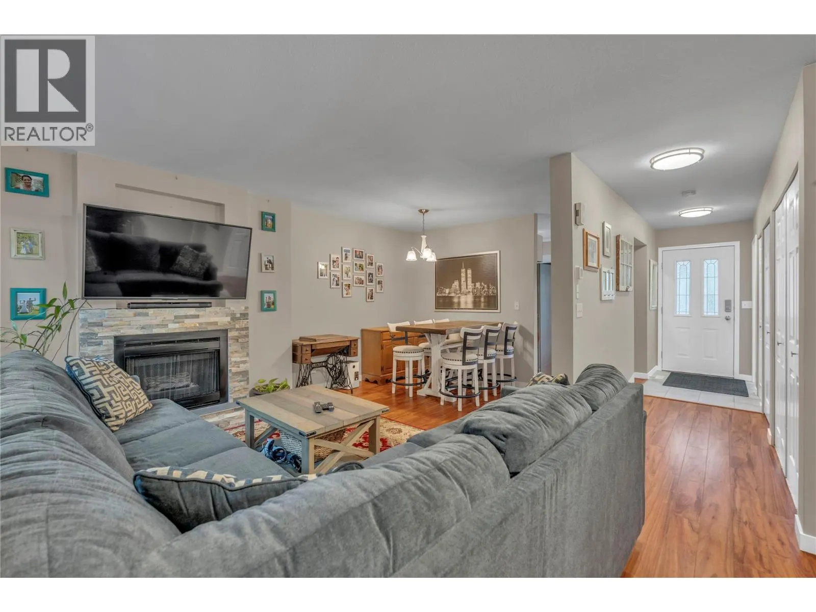 8710 Prairie Valley Road Unit# 4