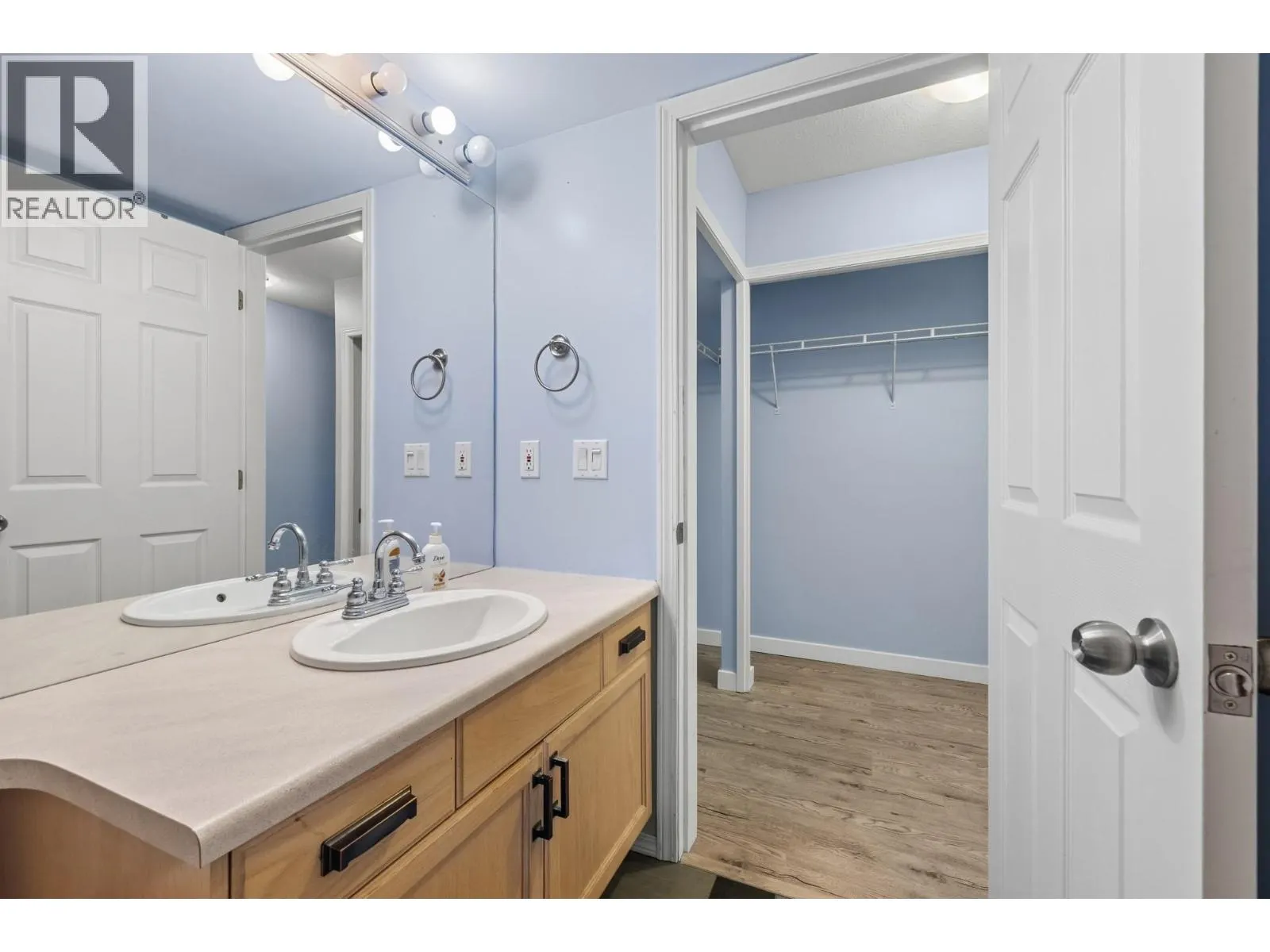3115 De Montreuil Court Unit# 409