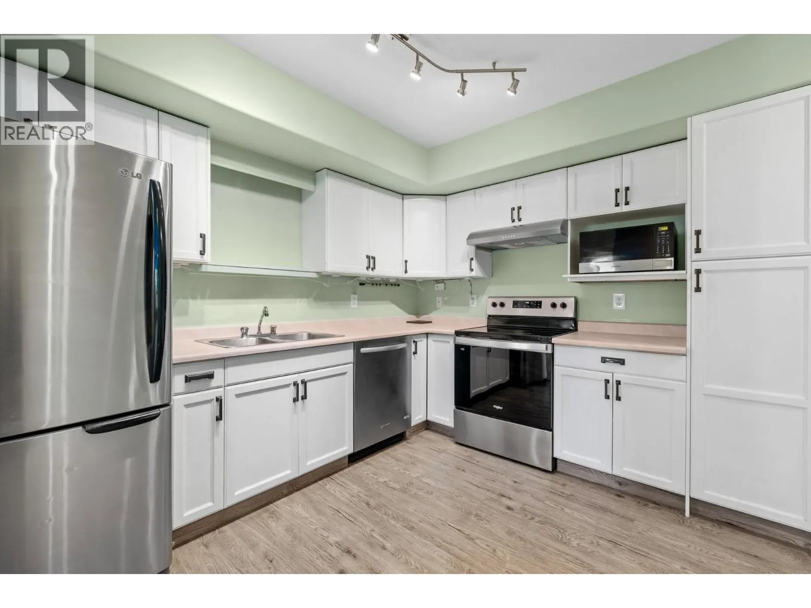 3115 De Montreuil Court Unit# 409