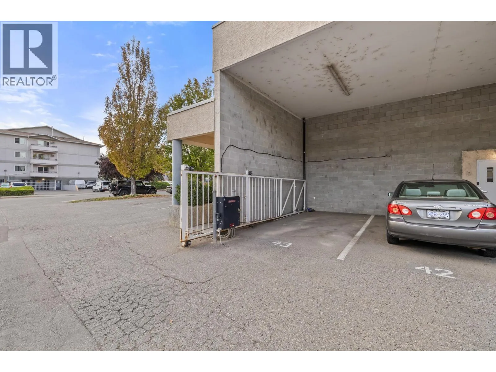 3115 De Montreuil Court Unit# 409