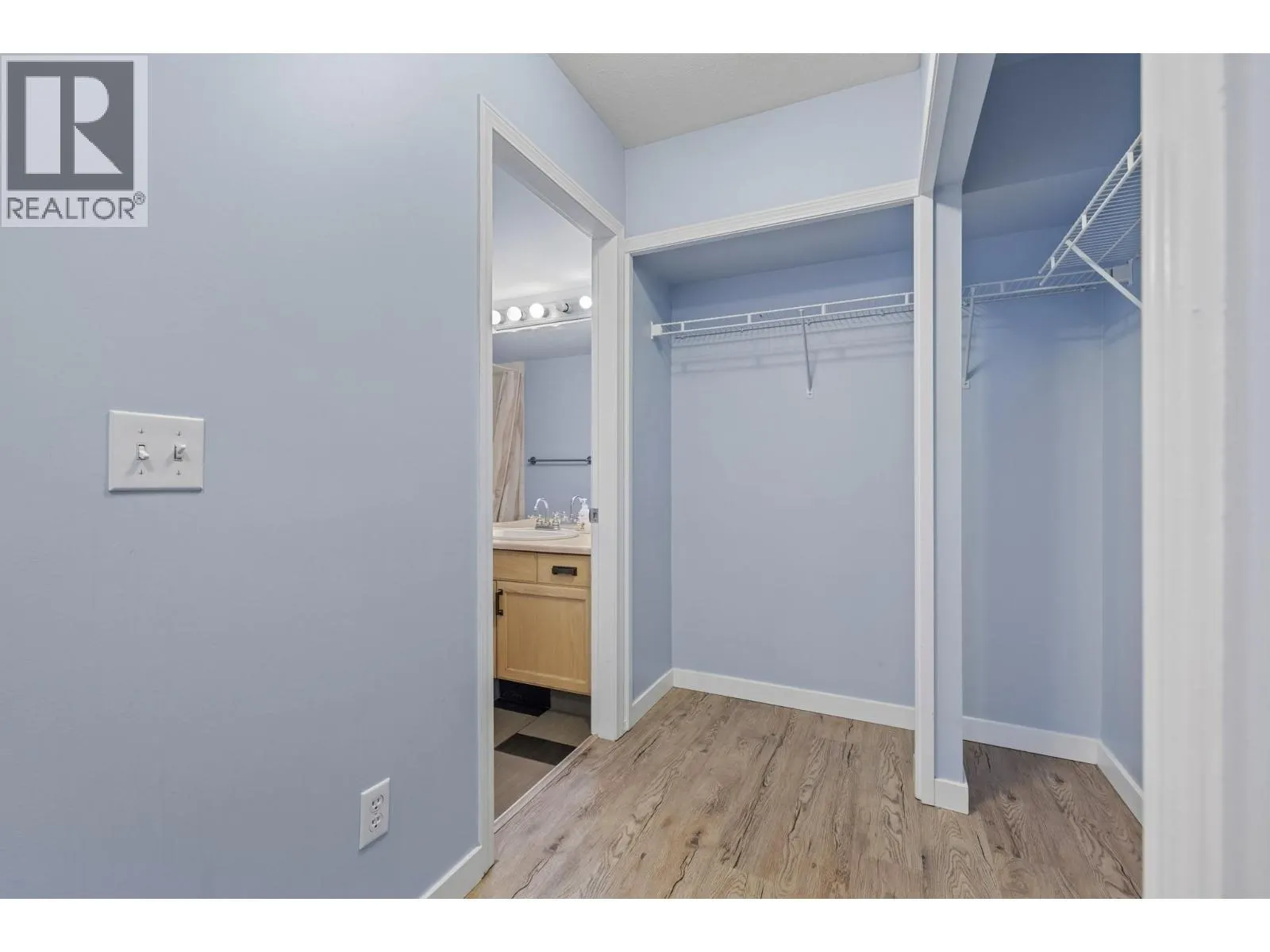 3115 De Montreuil Court Unit# 409